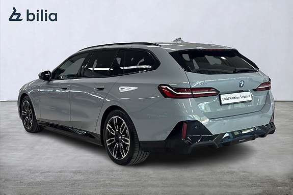BMW 530e 2 of 19