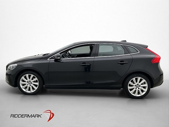 Volvo V40 4 of 27