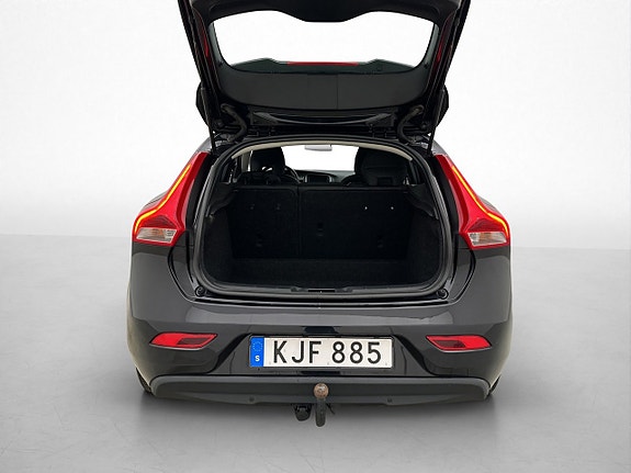 Volvo V40 10 of 27