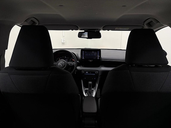 Toyota Yaris 14 of 14