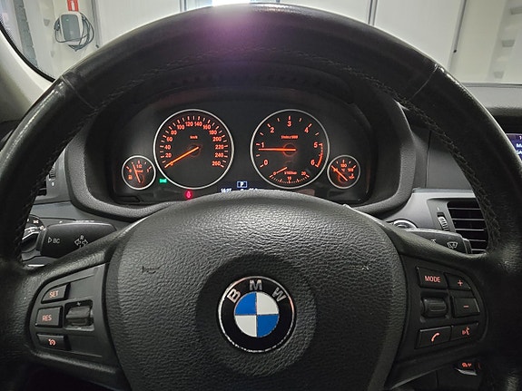BMW X3 15 of 21