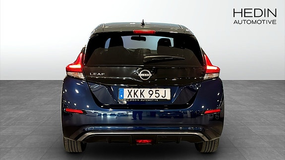 Nissan Leaf 7 of 16