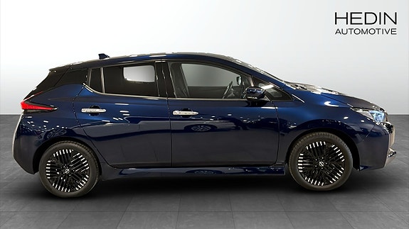 Nissan Leaf 6 of 16