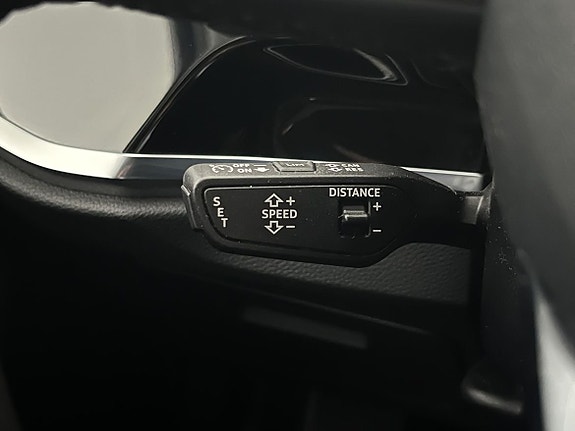 Audi Q3 8 of 23