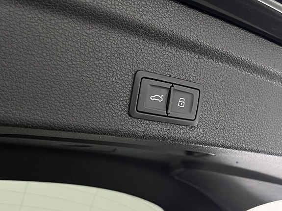 Audi Q3 19 of 23
