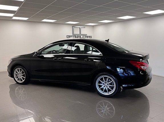 Mercedes-Benz CLA200 13 of 14