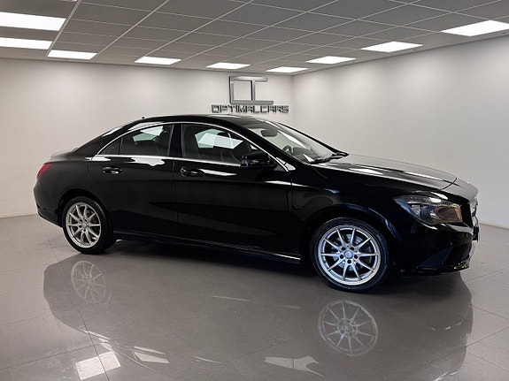 Mercedes-Benz CLA200 7 of 14