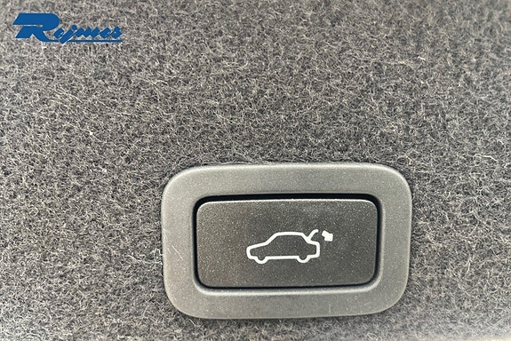 Volvo XC60 23 of 26