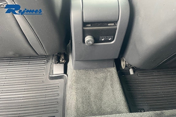 Volvo XC60 21 of 26