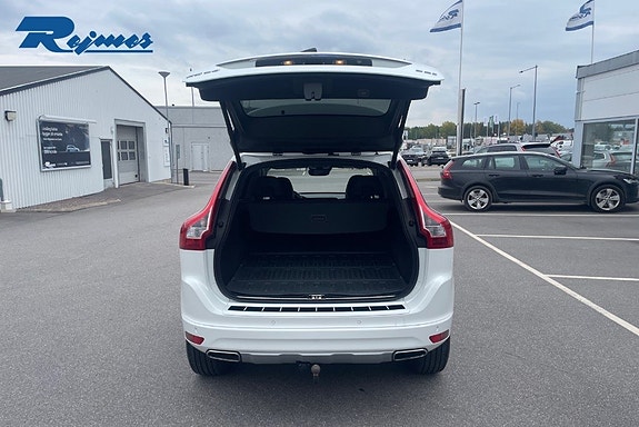 Volvo XC60 22 of 26