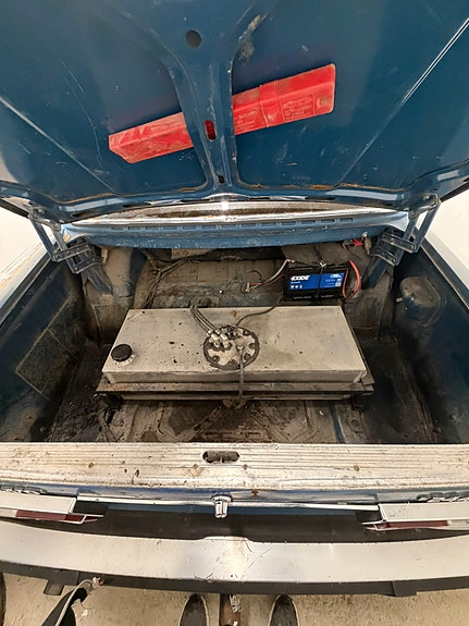 Volvo 244 4 of 5