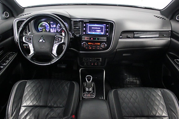 Mitsubishi Outlander 14 of 30