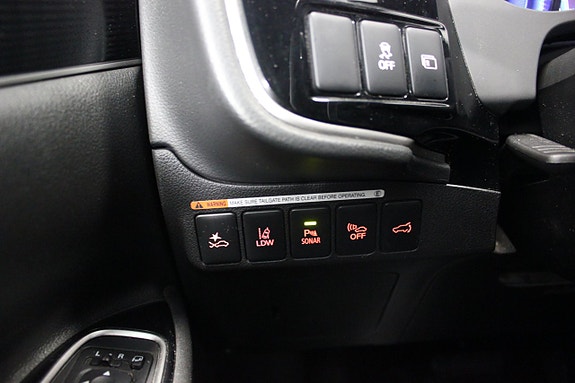 Mitsubishi Outlander 17 of 30