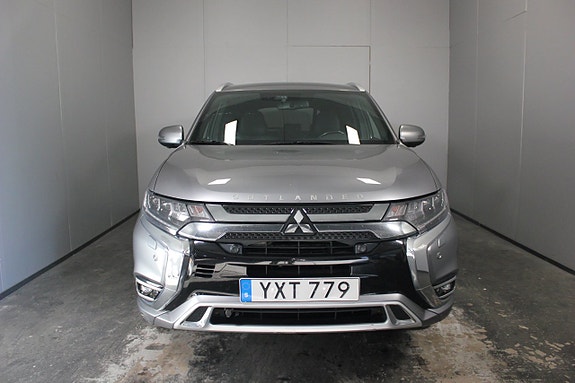 Mitsubishi Outlander 5 of 30