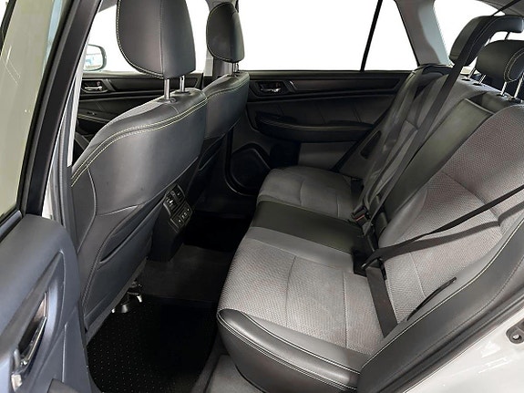 Subaru Outback 8 of 20