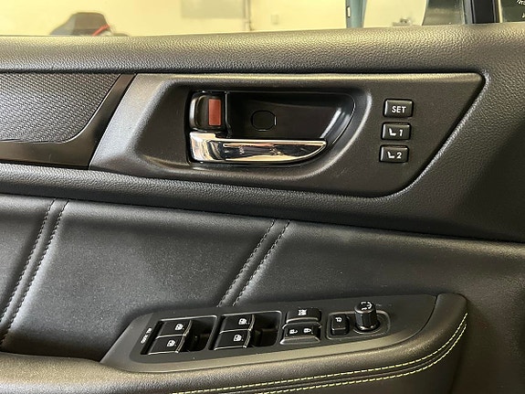 Subaru Outback 10 of 20