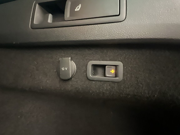 Volkswagen Passat 15 of 30