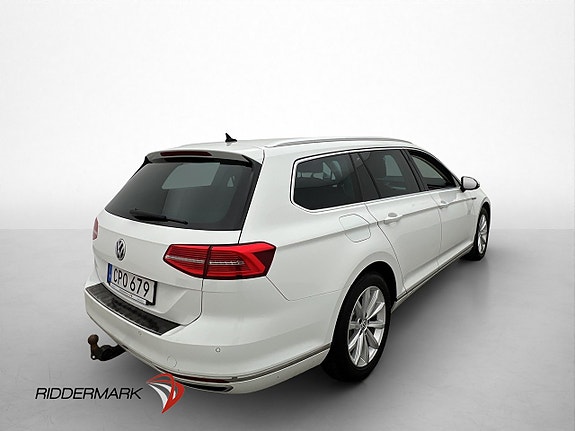 Volkswagen Passat 8 of 30