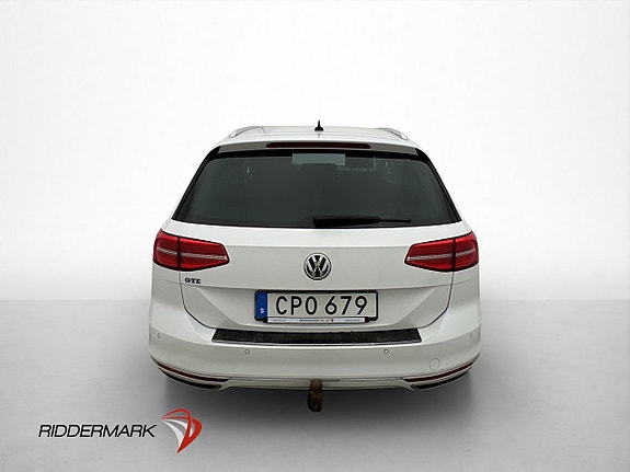 Volkswagen Passat 6 of 30