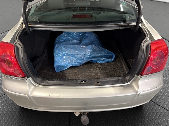 Toyota Avensis 25 of 25