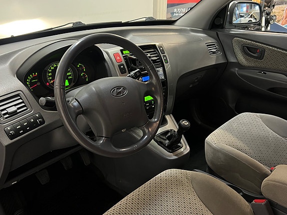 Hyundai Tucson 14 of 26