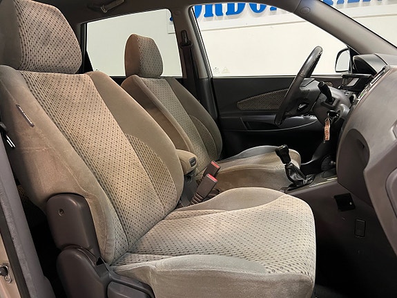 Hyundai Tucson 21 of 26