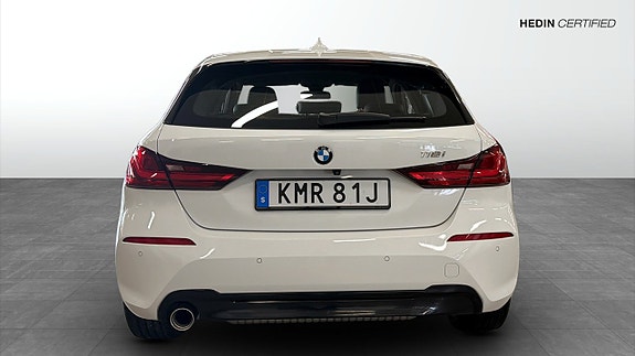 BMW 118i 6 of 26