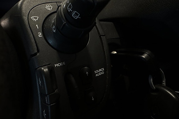 Renault Clio 20 of 21