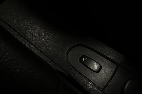 Renault Clio 9 of 21
