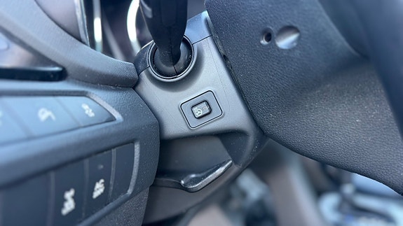 Hyundai Santa Fe 19 of 23