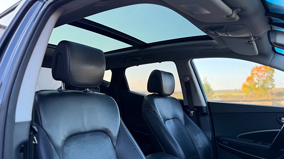 Hyundai Santa Fe 14 of 23