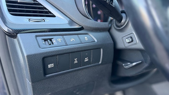 Hyundai Santa Fe 20 of 23