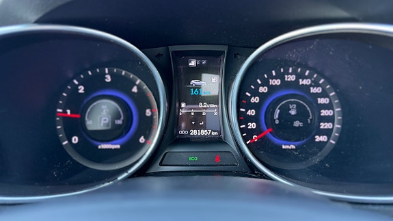 Hyundai Santa Fe 23 of 23