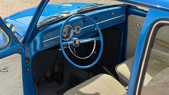 Volkswagen 1500 15 of 23