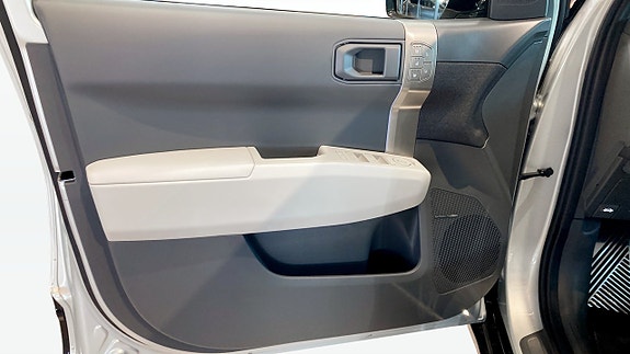 Kia EV3 11 of 19