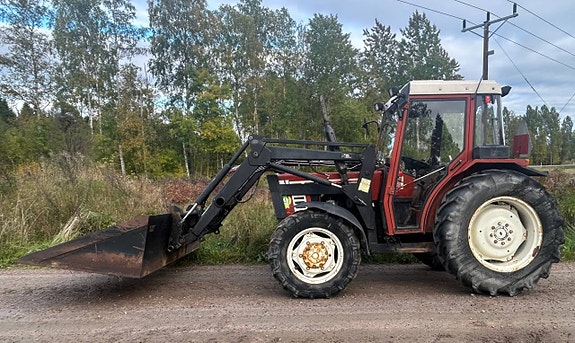 4x4 Fiat 44-66 lastar traktor 6 of 10