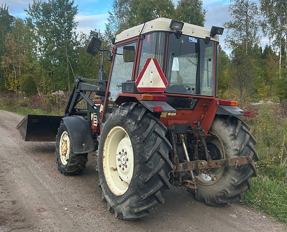 4x4 Fiat 44-66 lastar traktor 7 of 10