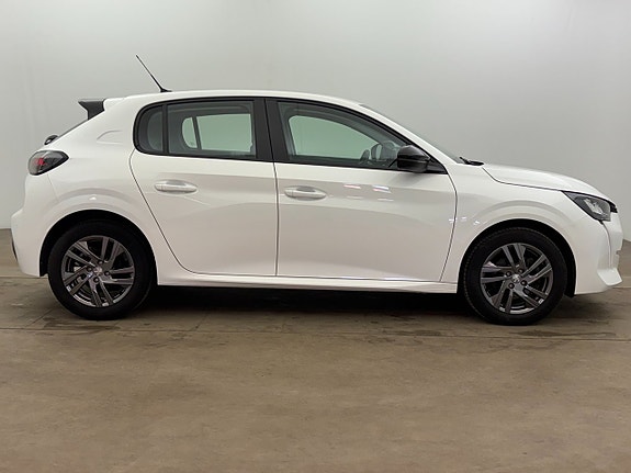 Peugeot 208 7 of 25