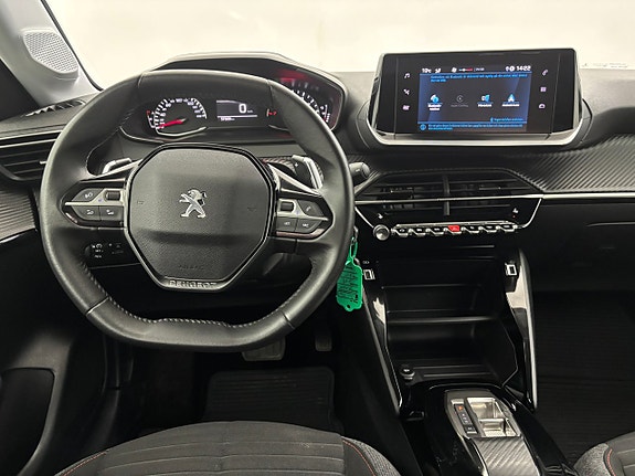 Peugeot 208 18 of 25