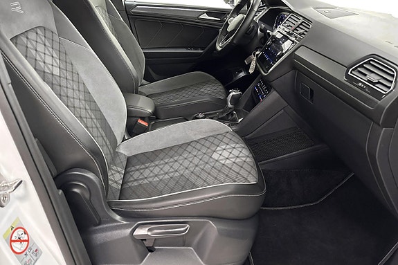 Volkswagen Tiguan Allspace 14 of 26