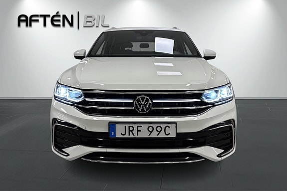 Volkswagen Tiguan Allspace 3 of 26