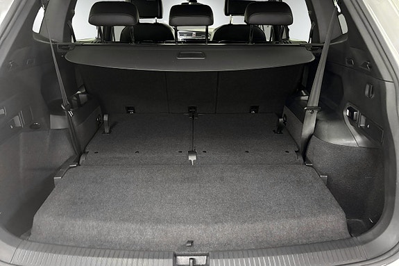 Volkswagen Tiguan Allspace 17 of 26