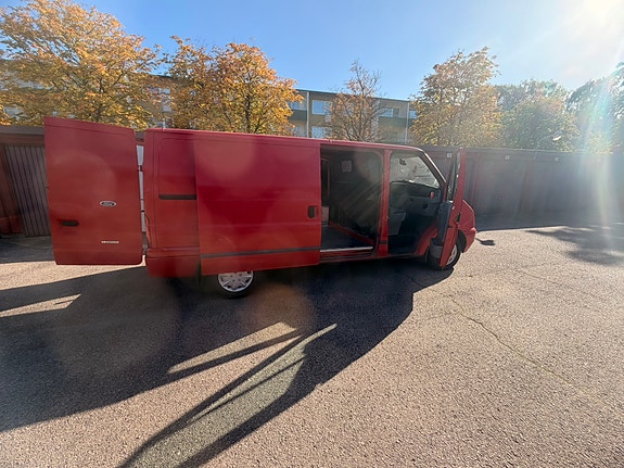 Ford Transit 5 of 11