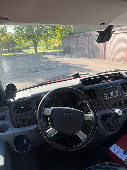 Ford Transit 10 of 11