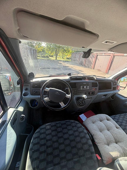 Ford Transit 11 of 11