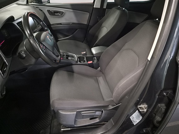Seat Leon 9 of 18