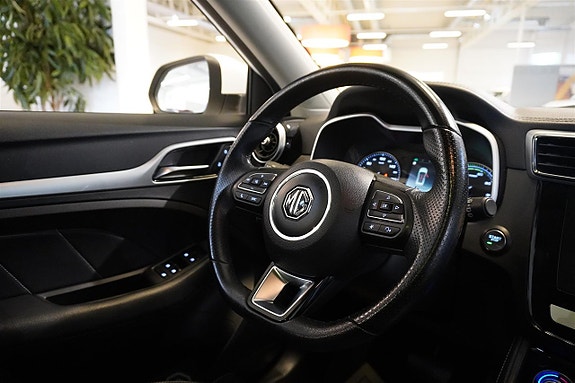 MG ZS 10 of 10