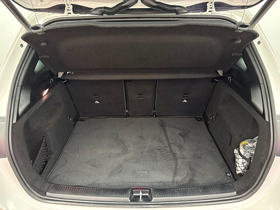 Mercedes-Benz B250 e 18 of 24