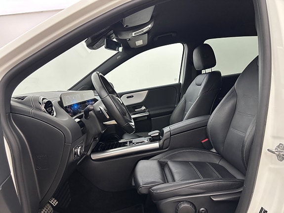 Mercedes-Benz B250 e 11 of 24