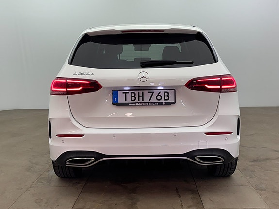 Mercedes-Benz B250 e 5 of 24
